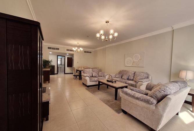 957631 - Property Image 2