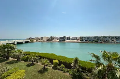 Apartment - 2 Bedrooms - 2 Bathrooms for rent in Tala Island - Amwaj Islands - Muharraq Governorate