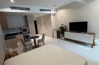 Apartment - Studio - 1 Bathroom for rent in Seef - Capital Governorate