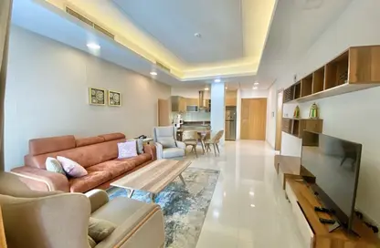 Apartment - 1 Bedroom - 2 Bathrooms for rent in Al Juffair - Capital Governorate