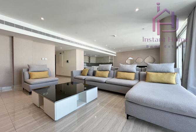 981427 - Property Image 2