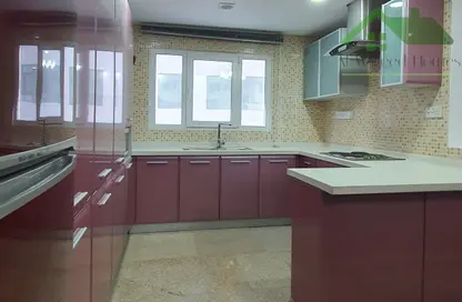 Apartment - 2 Bedrooms - 2 Bathrooms for rent in Busaiteen - Muharraq Governorate