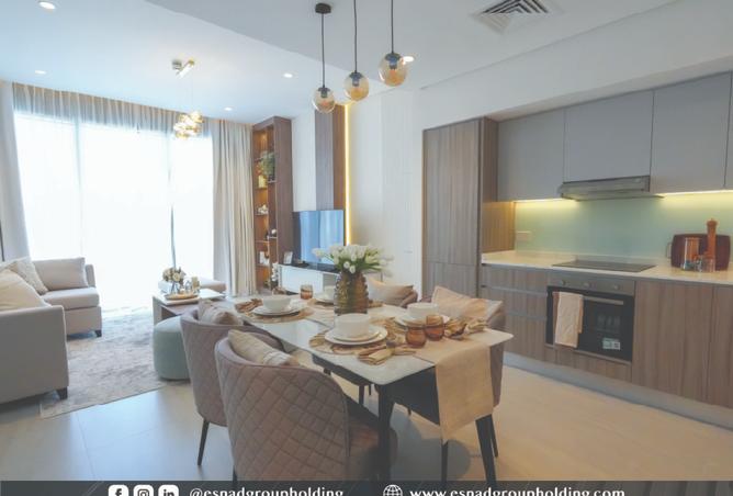 912515 - Property Image 2