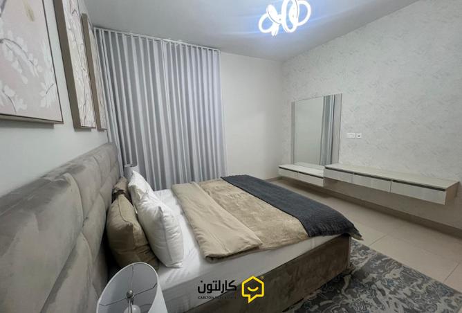 943658 - Property Image 2