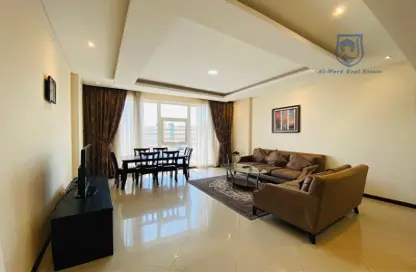 Apartment - 2 Bedrooms - 3 Bathrooms for rent in Al Juffair - Capital Governorate