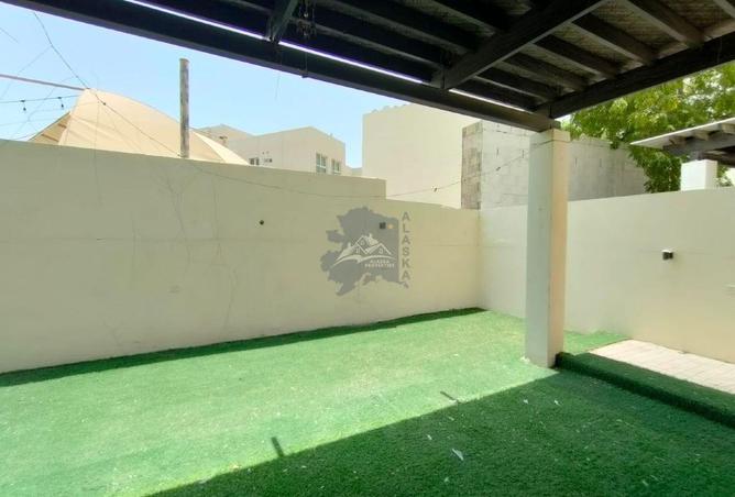 946408 - Property Image 3