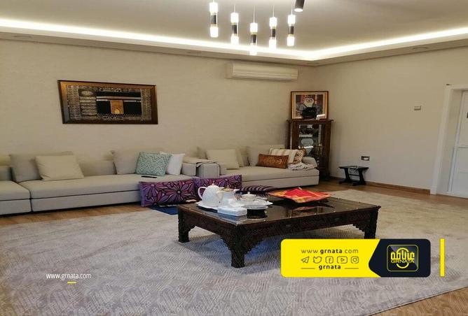 741691 - Property Image 3