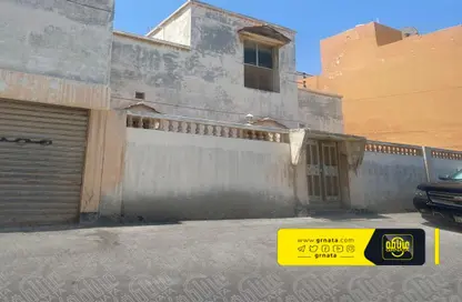 Outdoor Building image for: Villa - 3 Bedrooms - 3 Bathrooms for sale in A'Ali - Central Governorate, Image 1