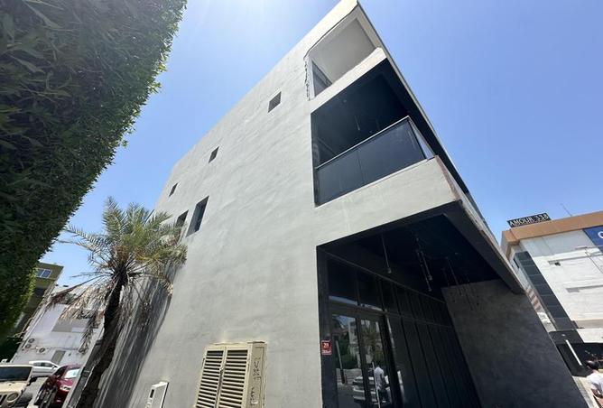 944696 - Property Main Image