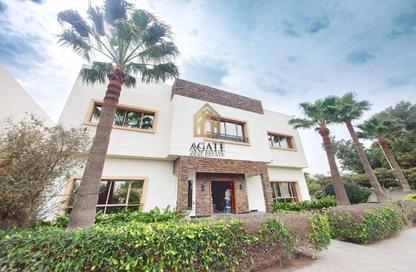 Villa - 5 Bedrooms - 5 Bathrooms for rent in Janabiya - Northern Governorate