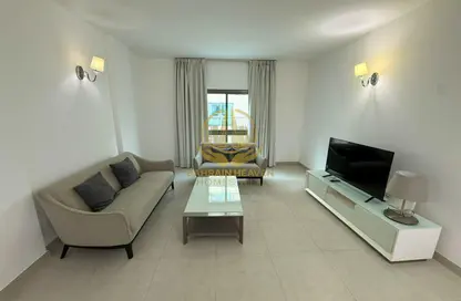 Apartment - 2 Bedrooms - 2 Bathrooms for rent in Al Juffair - Capital Governorate