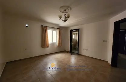 Apartment - 3 Bedrooms - 2 Bathrooms for rent in Sanad - Central Governorate