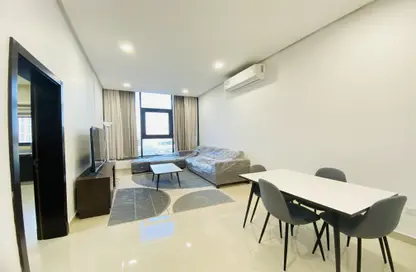 Apartment - 2 Bedrooms - 3 Bathrooms for rent in Mahooz - Manama - Capital Governorate