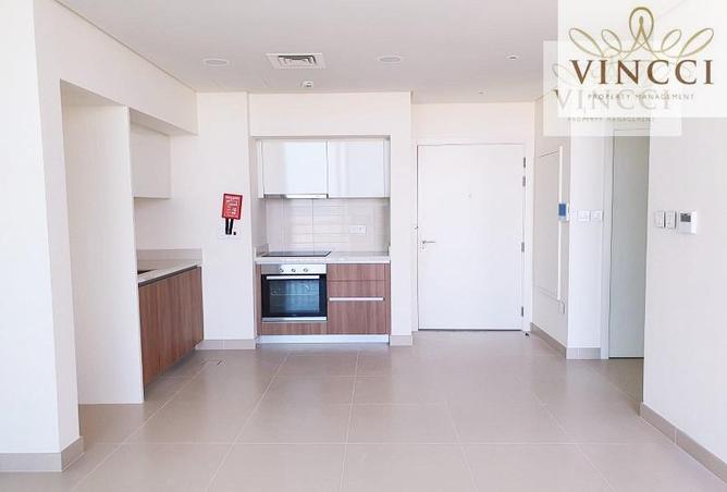 884164 - Property Image 2