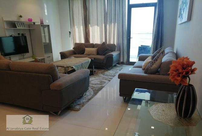 966193 - Property Image 3