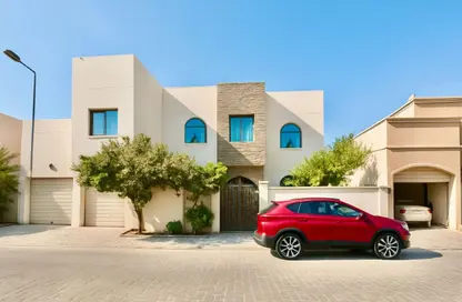 فيلا - 4 غرف نوم - 3 حمامات للبيع في جرداب - المحافظة الوسطى