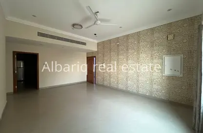 Apartment - 2 Bedrooms - 2 Bathrooms for rent in Tubli - Central Governorate Apartment - 2 Bedrooms - 2 Bathrooms for rent in Tubli - Central Governorate