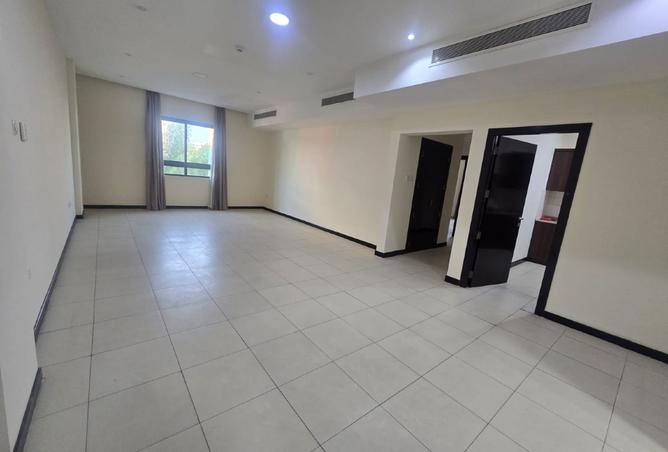 971741 - Property Image 2