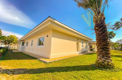 Villa - 4 Bedrooms - 5 Bathrooms for rent in Al Burhama - Manama - Capital Governorate
