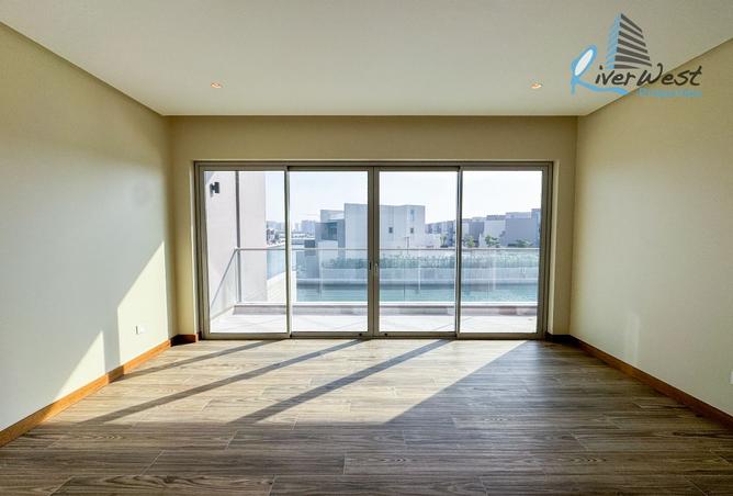 969275 - Property Image 2