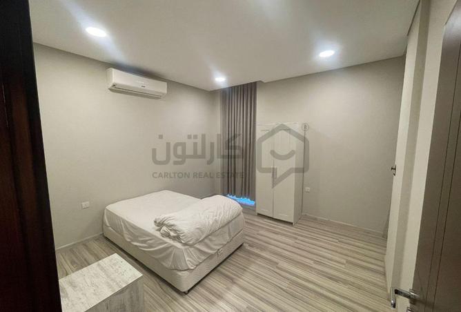 953413 - Property Image 3