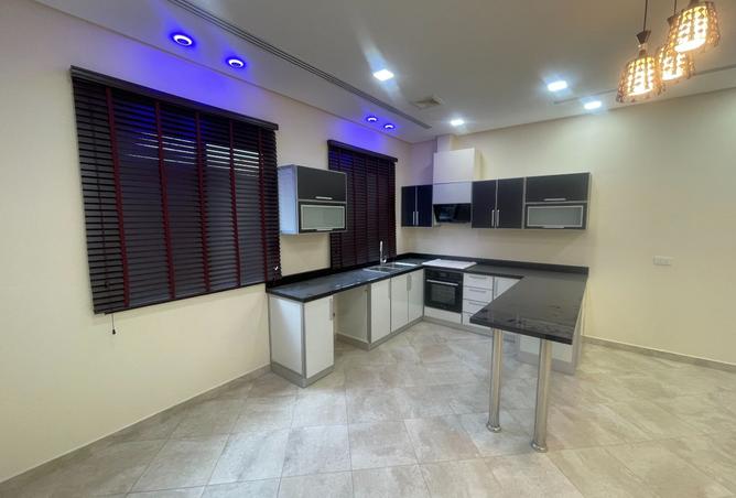 953521 - Property Image 3