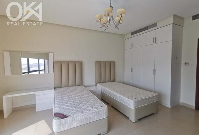 976867 - Property Image 2