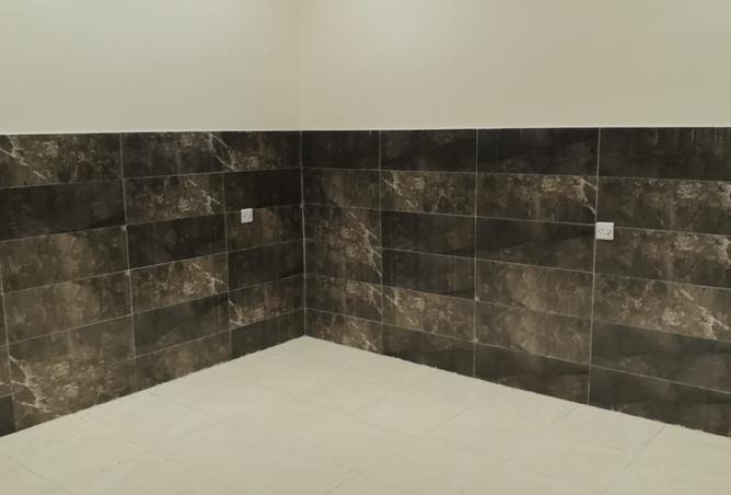 972342 - Property Image 3