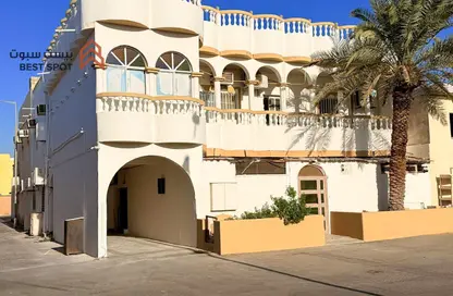 Villa - 7+ Bedrooms - 4 Bathrooms for sale in Isa Town - Central Governorate