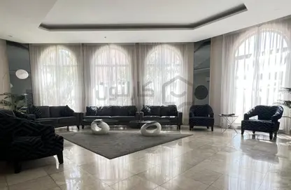 Apartment - 2 Bedrooms - 3 Bathrooms for rent in Hidd - Muharraq Governorate