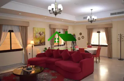 Villa - 3 Bedrooms - 4 Bathrooms for rent in Busaiteen - Muharraq Governorate