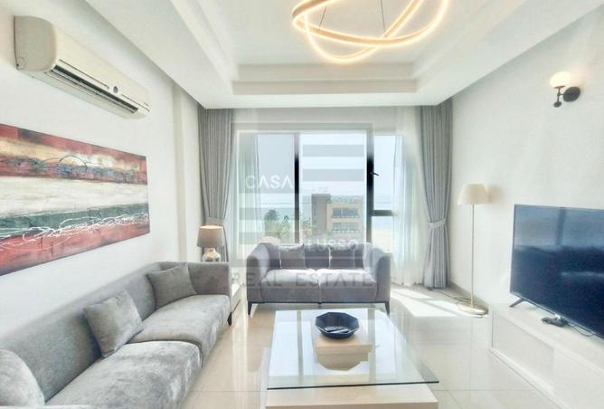 954875 - Property Image 2