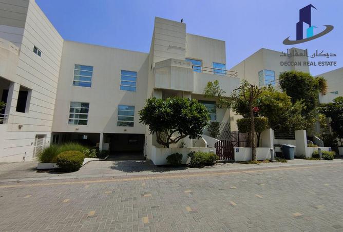 961944 - Property Main Image