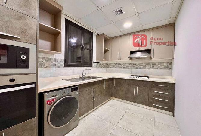 975632 - Property Image 3