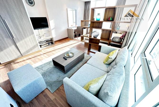 967994 - Property Image 3