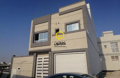 فيلا - 3 غرف نوم - 4 حمامات للبيع في نبيه صالح - محافظة العاصمة