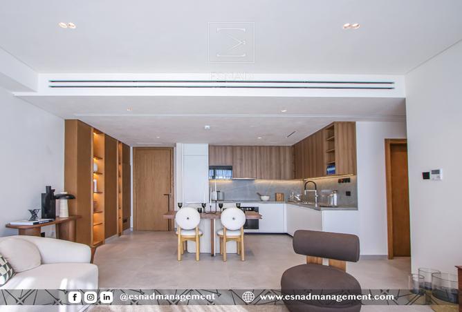 954299 - Property Image 2