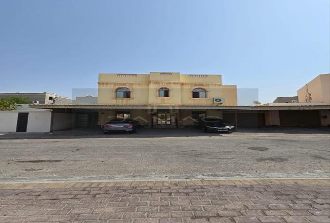 956271 - Property Main Image
