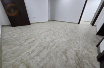 Apartment - 2 Bedrooms - 2 Bathrooms for rent in Arad - Muharraq Governorate