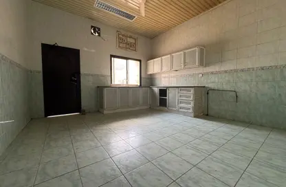 Apartment - 2 Bedrooms - 2 Bathrooms for rent in Riffa Al Sharqi - Riffa - Southern Governorate