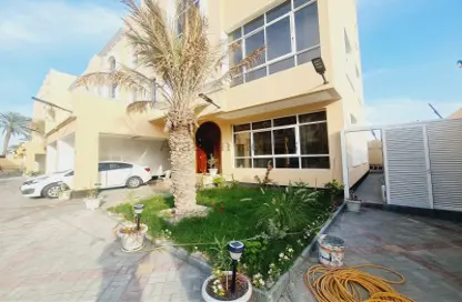 Villa - 5 Bedrooms - 5 Bathrooms for rent in Hamala - Northern Governorate
