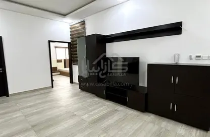 Apartment - 3 Bedrooms - 3 Bathrooms for rent in Saraya 2 - Bu Quwah - Northern Governorate