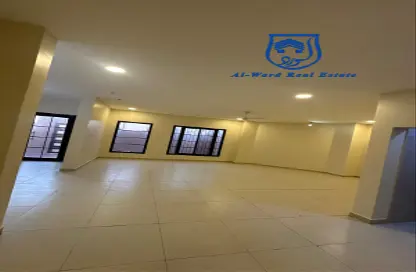 شقة - 3 غرف نوم - 3 حمامات للايجار في سند - المحافظة الوسطى