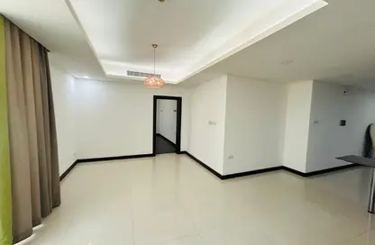 Apartment - 2 Bedrooms - 2 Bathrooms for rent in Seef - Capital Governorate
