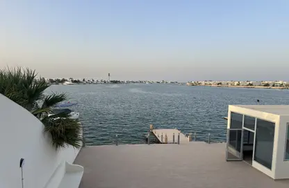 Villa - 4 Bedrooms - 5 Bathrooms for sale in Durrat Al Bahrain - Southern Governorate