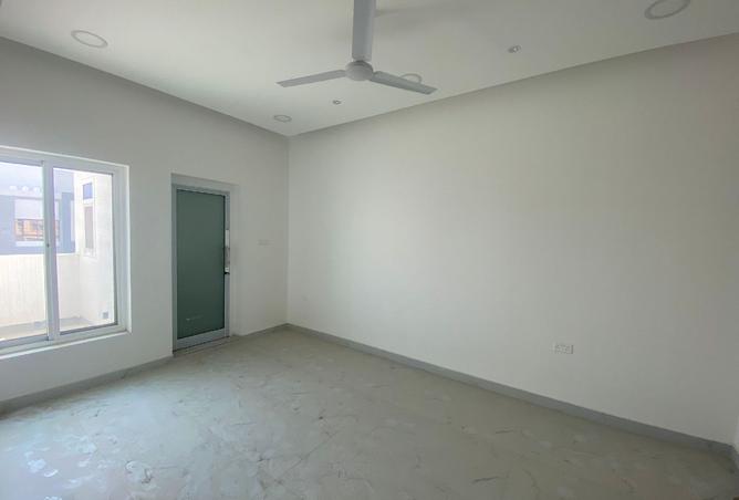 961733 - Property Image 3