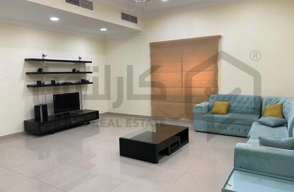 Apartment - 2 Bedrooms - 2 Bathrooms for rent in Sanabis - Manama - Capital Governorate