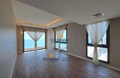 Apartment - 2 Bedrooms - 3 Bathrooms for rent in Hidd - Muharraq Governorate