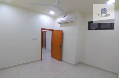 شقة - 2 غرف نوم - 1 حمام للايجار في السلمانية - المنامة - محافظة العاصمة