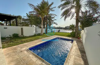 Villa - 4 Bedrooms - 6 Bathrooms for sale in Tala Island - Amwaj Islands - Muharraq Governorate